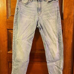 Levi's Denizen Boyfriend Jeans in Light Blue Denim